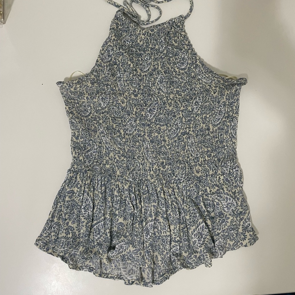 Halter Patrons of peach top